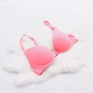 Victoria Secret Everywhere Bra